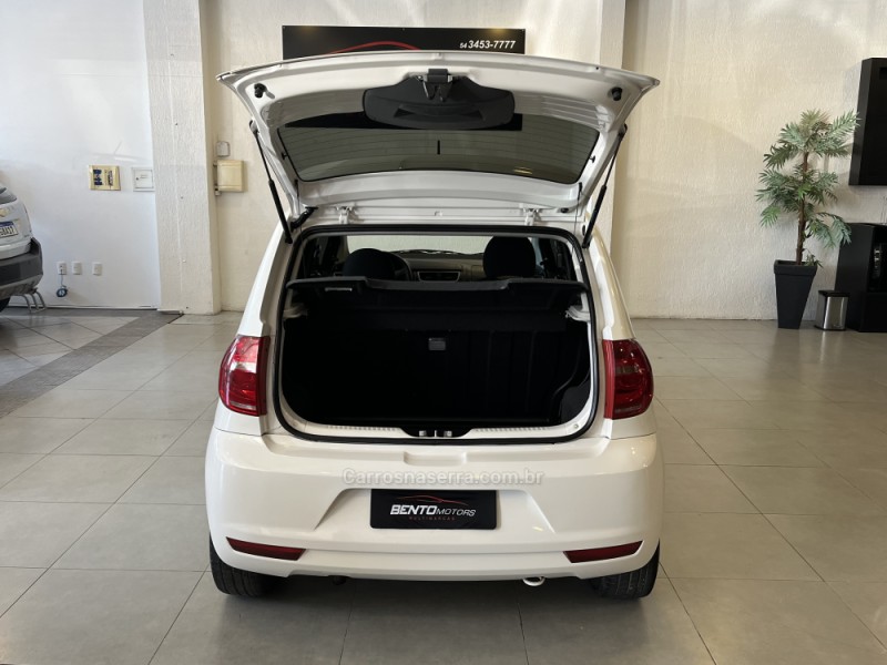 FOX 1.0 MI TRENDLINE 8V FLEX 4P MANUAL - 2010 - BENTO GONçALVES