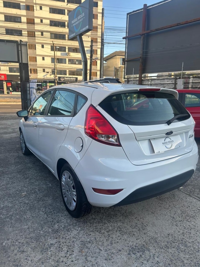 FIESTA 1.5 SE HATCH 16V FLEX 4P MANUAL - 2014 - GRAVATAí