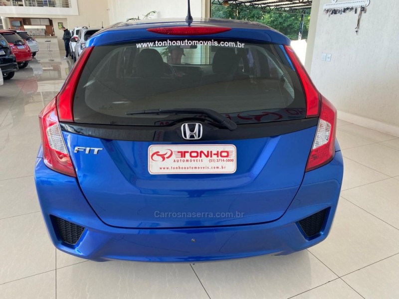 FIT 1.5 LX 16V FLEX 4P AUTOMÁTICO - 2015 - LAJEADO
