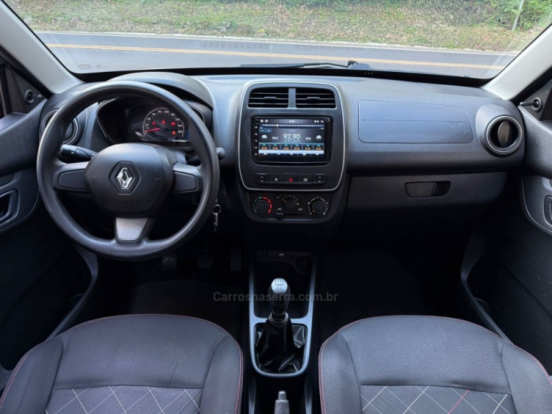 KWID 1.0 12V SCE FLEX ZEN MANUAL - 2019 - DOIS IRMãOS