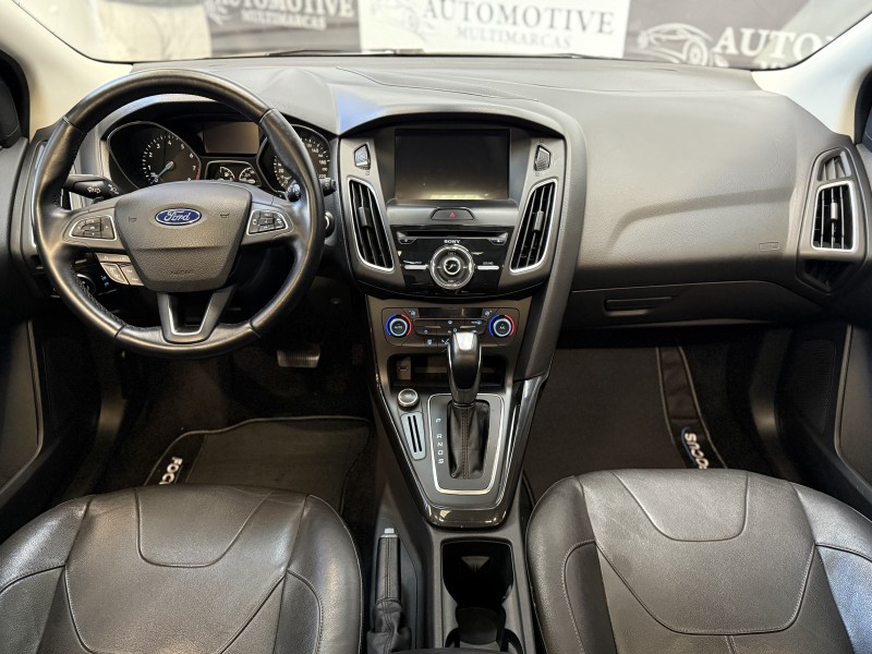 FOCUS 2.0 TITANIUM HATCH 16V FLEX 4P AUTOMÁTICO - 2017 - CAXIAS DO SUL