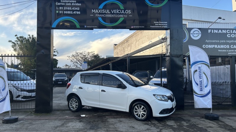 SANDERO 1.0 AUTHENTIQUE 8V FLEX 4P MANUAL - 2018 - GRAVATAí