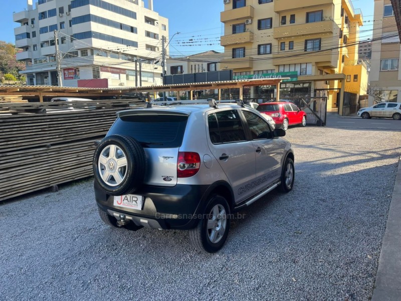 CROSSFOX 1.6 MI FLEX 8V 4P MANUAL - 2006 - GARIBALDI