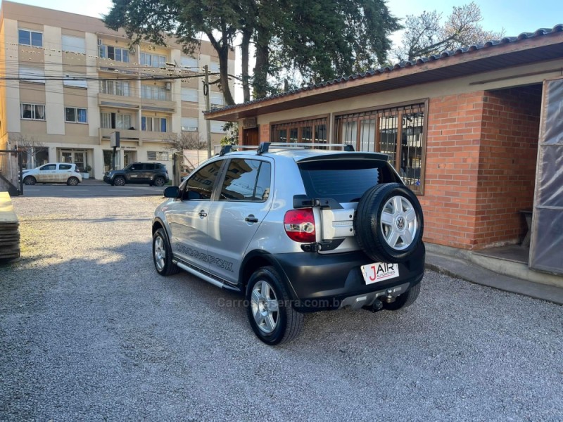 CROSSFOX 1.6 MI FLEX 8V 4P MANUAL - 2006 - GARIBALDI