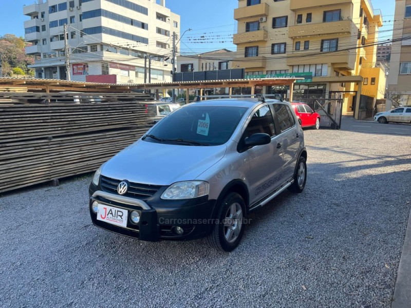 CROSSFOX 1.6 MI FLEX 8V 4P MANUAL - 2006 - GARIBALDI