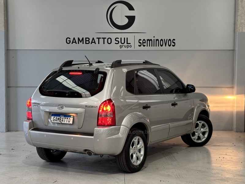 TUCSON 2.0 GL 2WD 16V GASOLINA 4P MANUAL - 2010 - BENTO GONçALVES