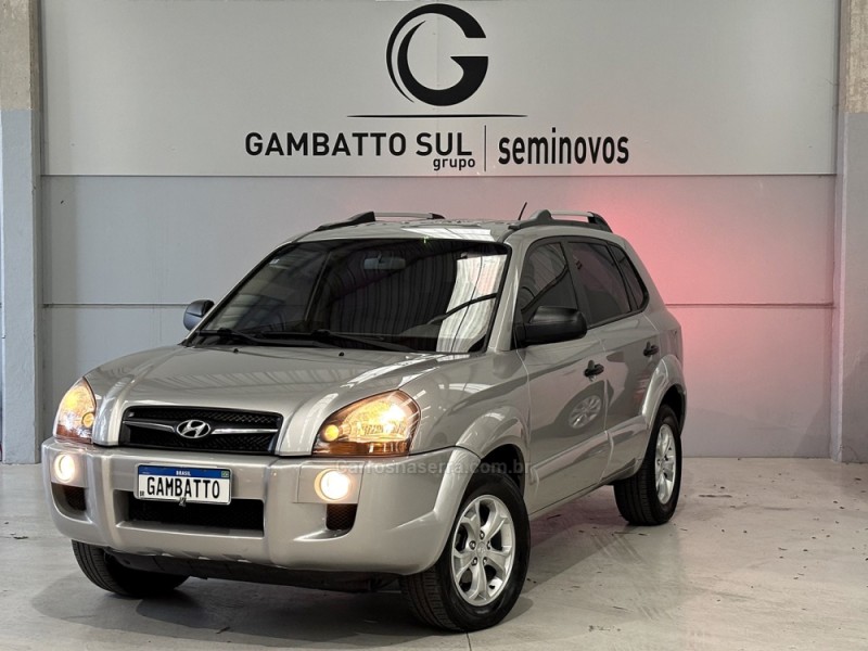 TUCSON 2.0 GL 2WD 16V GASOLINA 4P MANUAL - 2010 - BENTO GONçALVES
