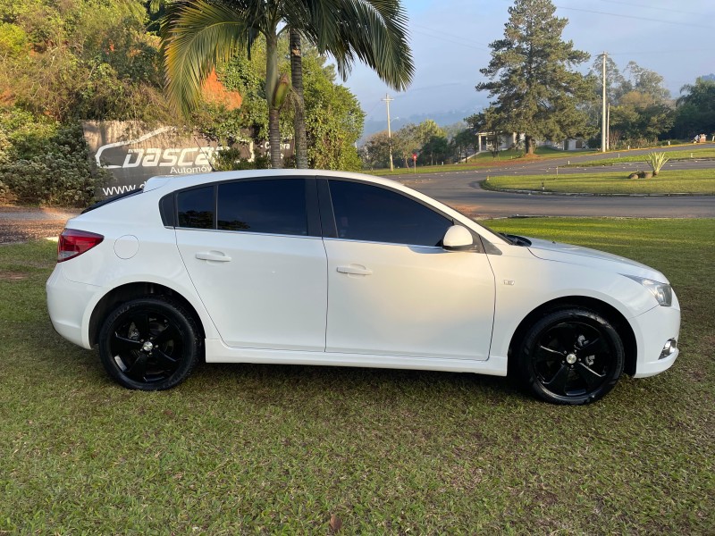 CRUZE 1.8 LT 16V FLEX 4P AUTOMÁTICO - 2014 - BOM PRINCíPIO