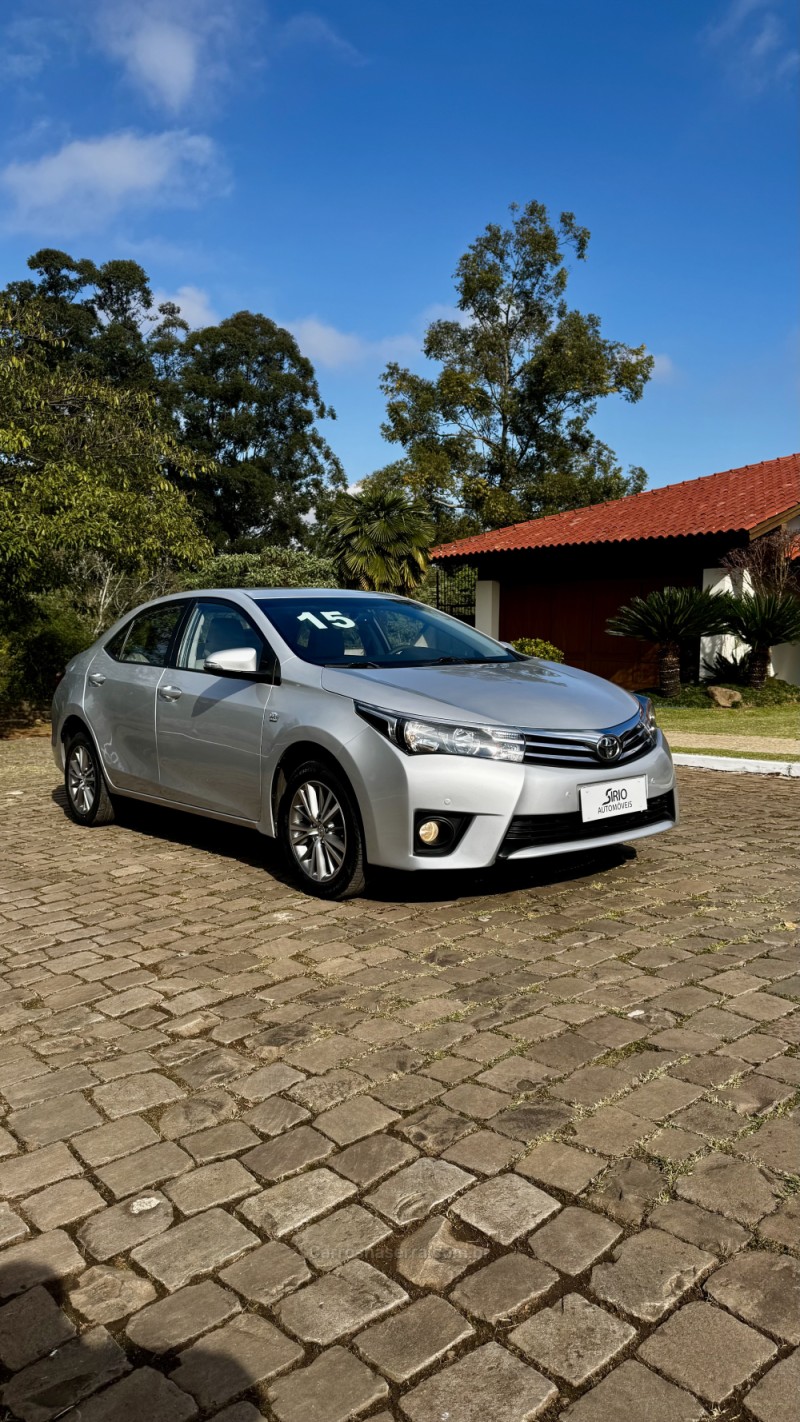 COROLLA 2.0 XEI 16V FLEX 4P AUTOMÁTICO - 2015 - LAJEADO