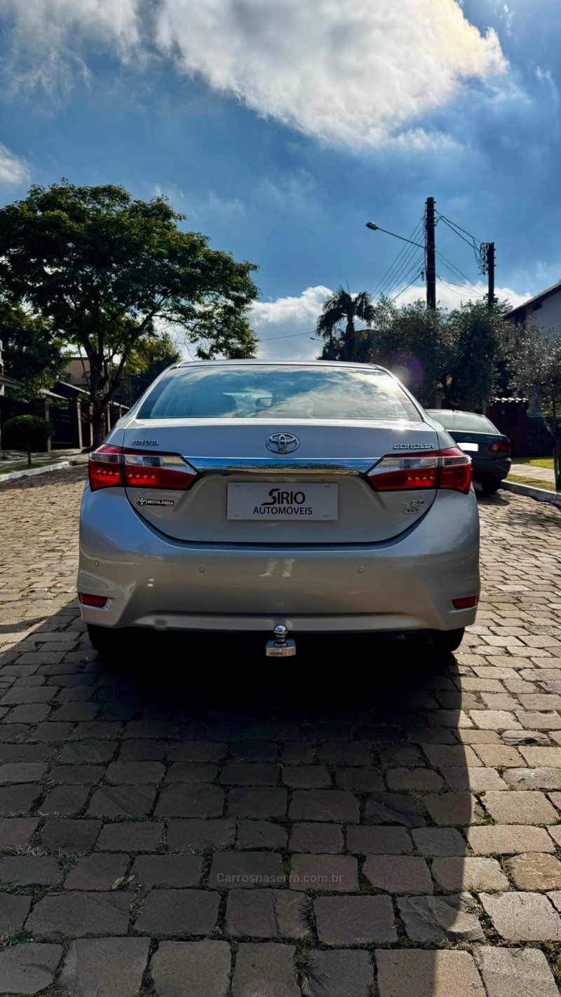 COROLLA 2.0 XEI 16V FLEX 4P AUTOMÁTICO - 2015 - LAJEADO