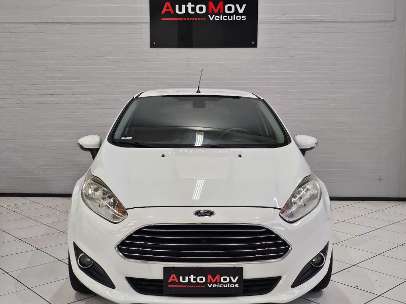 FIESTA 1.6 TITANIUM PLUS HATCH 16V FLEX 4P AUTOMÁTICO - 2014 - CAXIAS DO SUL