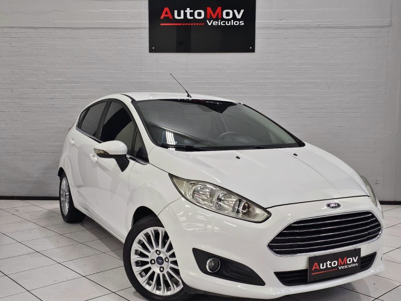 FIESTA 1.6 TITANIUM PLUS HATCH 16V FLEX 4P AUTOMÁTICO - 2014 - CAXIAS DO SUL