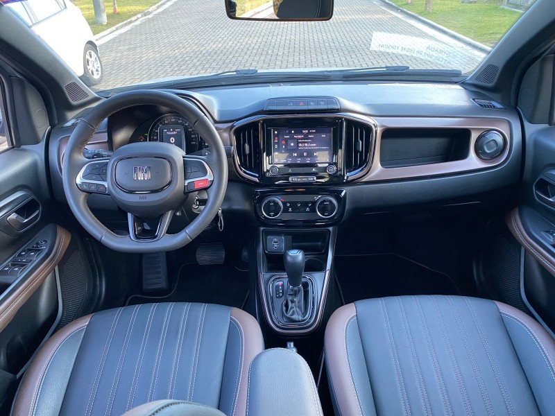 STRADA 1.0 RANCH CD 12V TURBO FLEX 4P AUTOMÁTICO - 2025 - CANELA