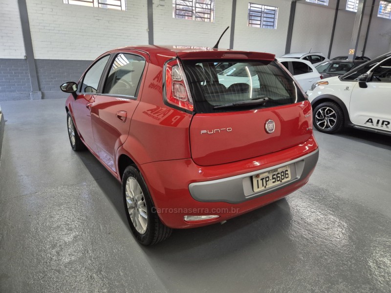 PUNTO 1.6 ESSENCE 16V FLEX 4P MANUAL - 2013 - GARIBALDI