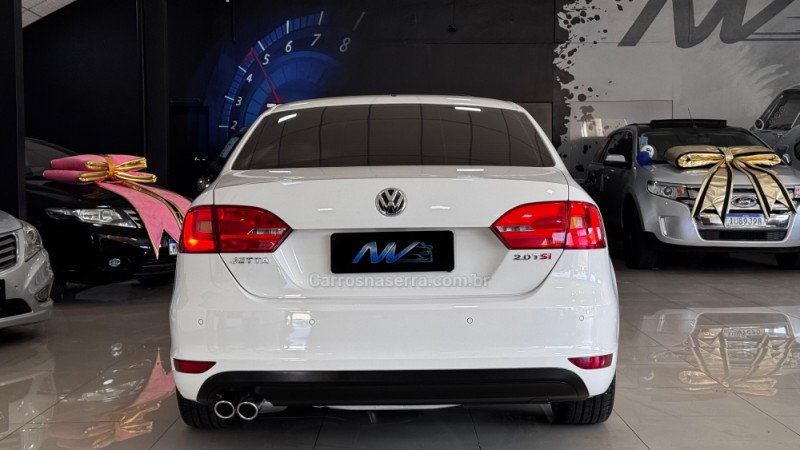 JETTA 2.0 TSI HIGHLINE 211CV GASOLINA 4P TIPTRONIC - 2013 - ESTâNCIA VELHA