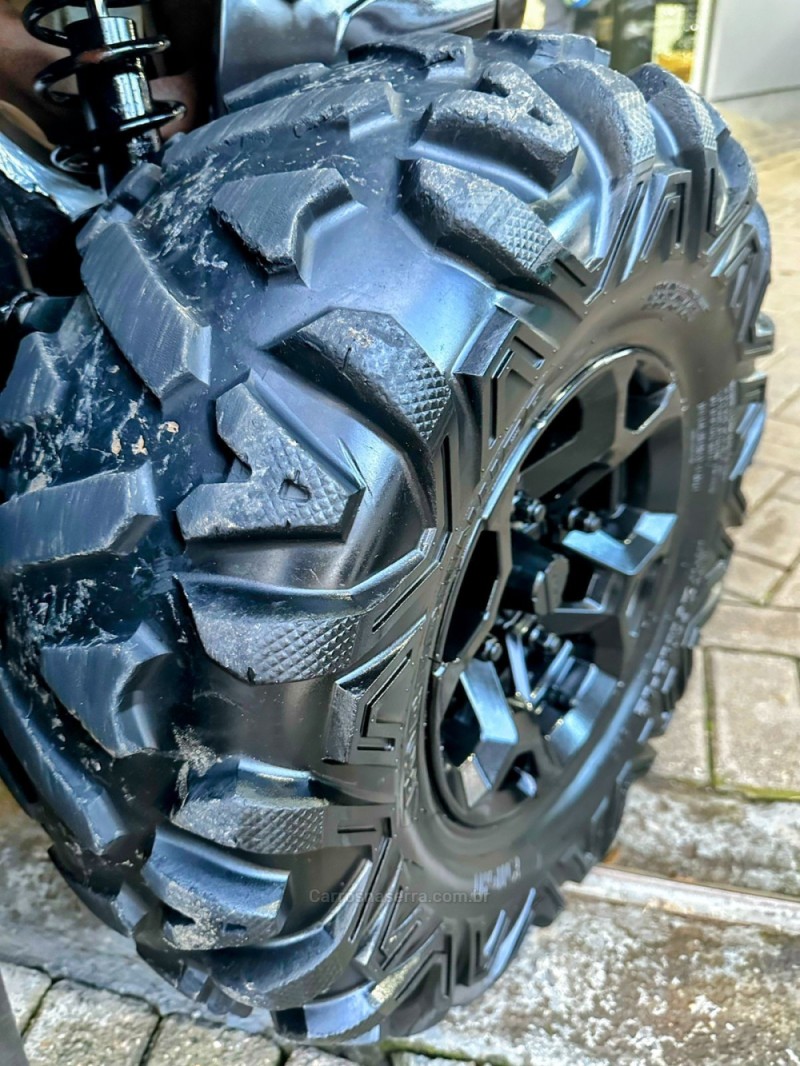 OUTLANDER 650CC XMR - 2015 - TRêS COROAS