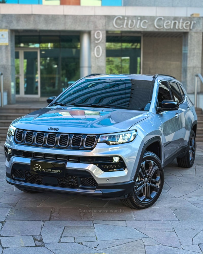 COMPASS 1.3 FLEX NIGHT EAGLE LONGITUDE AUTOMÁTICO