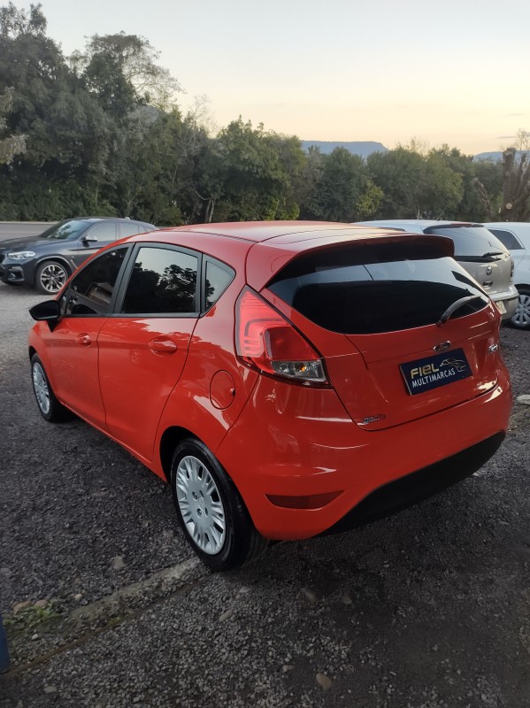 FIESTA 1.5 SE HATCH 16V FLEX 4P MANUAL - 2016 - VALE REAL