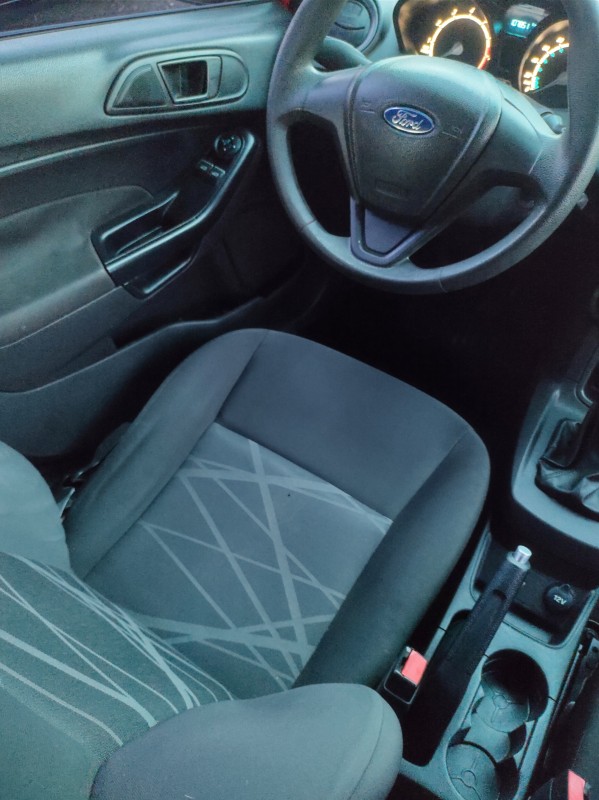 FIESTA 1.5 SE HATCH 16V FLEX 4P MANUAL - 2016 - VALE REAL