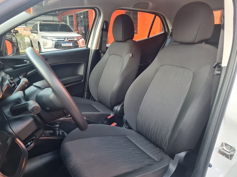ARGO 1.0 DRIVE 6V FLEX 4P MANUAL - 2023 - CANELA