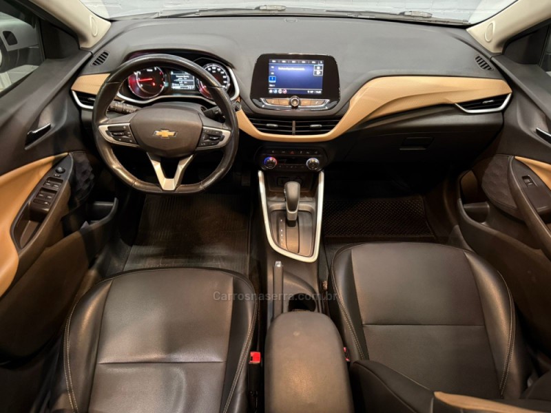 ONIX 1.0	PREMIER PLUS 12V TURBO FLEX 4P AUTOMÁTICO - 2020 - CAXIAS DO SUL