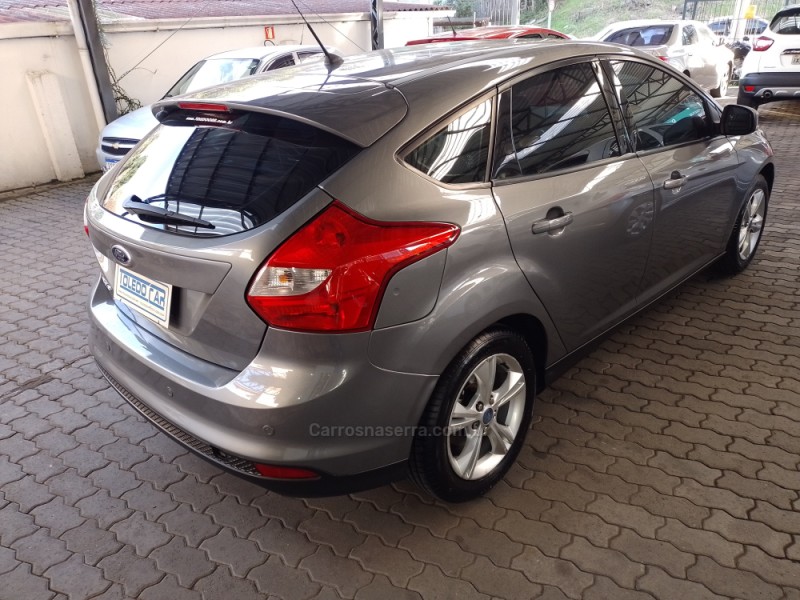 FOCUS 1.6 SE 16V FLEX 4P MANUAL - 2015 - CAXIAS DO SUL