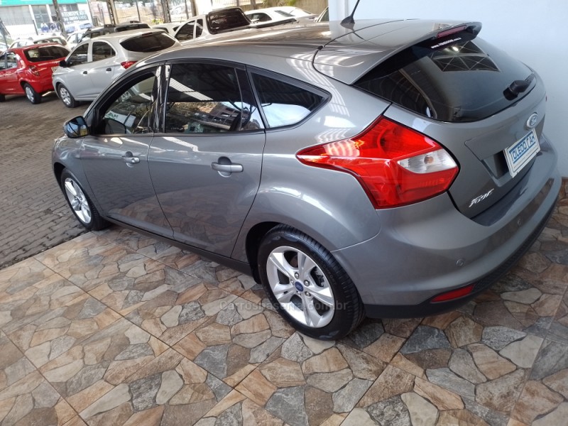 FOCUS 1.6 SE 16V FLEX 4P MANUAL - 2015 - CAXIAS DO SUL