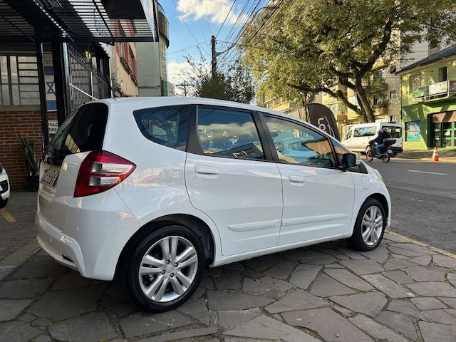 FIT 1.5 EX 16V FLEX 4P AUTOMÁTICO - 2014 - CAXIAS DO SUL