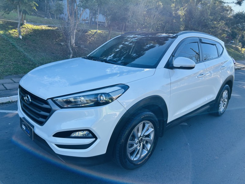 TUCSON 1.6 GLS TURBO GASOLINA 4P AUTOMÁTICO