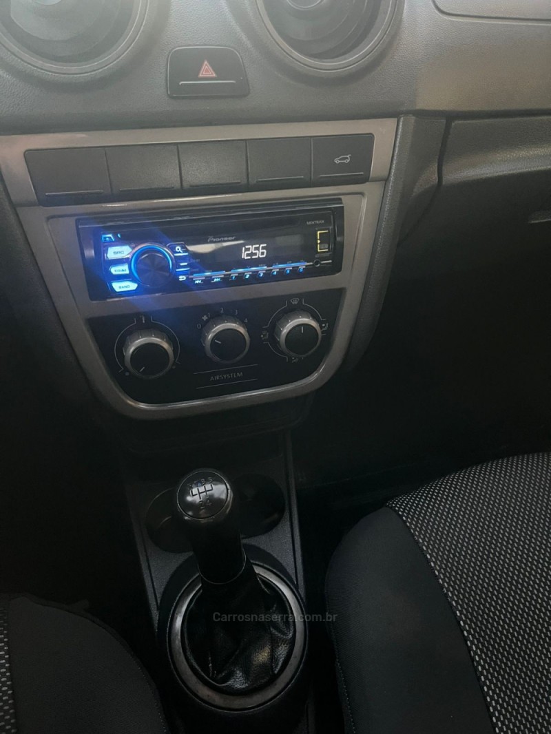 VOYAGE 1.0 MI 8V FLEX 4P MANUAL - 2009 - CAXIAS DO SUL