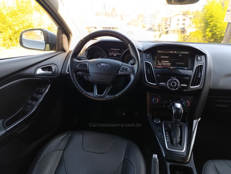 FOCUS 2.0 TITANIUM PLUS SEDAN 16V FLEX 4P AUTOMÁTICO - 2016 - CAXIAS DO SUL