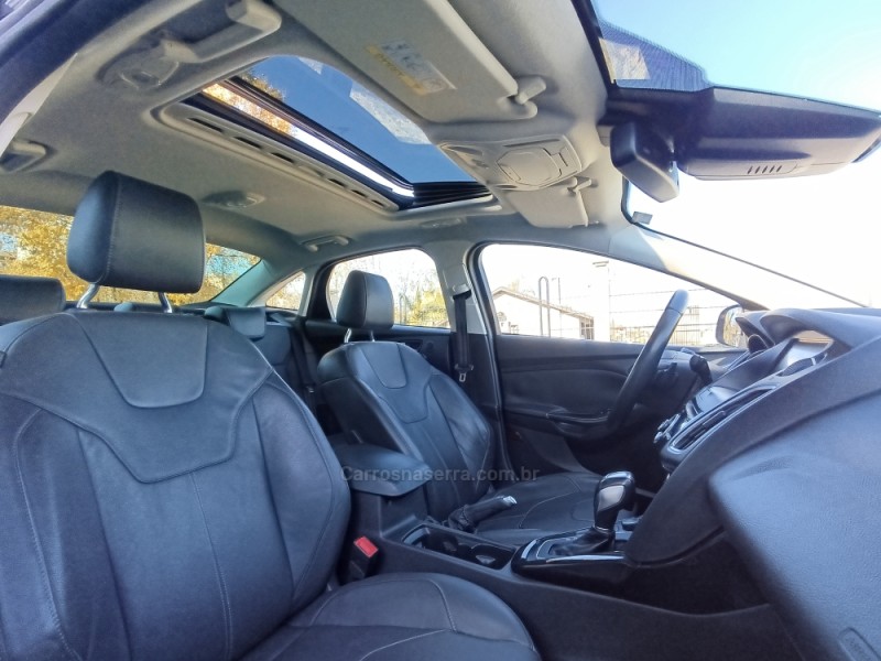 FOCUS 2.0 TITANIUM PLUS SEDAN 16V FLEX 4P AUTOMÁTICO - 2016 - CAXIAS DO SUL