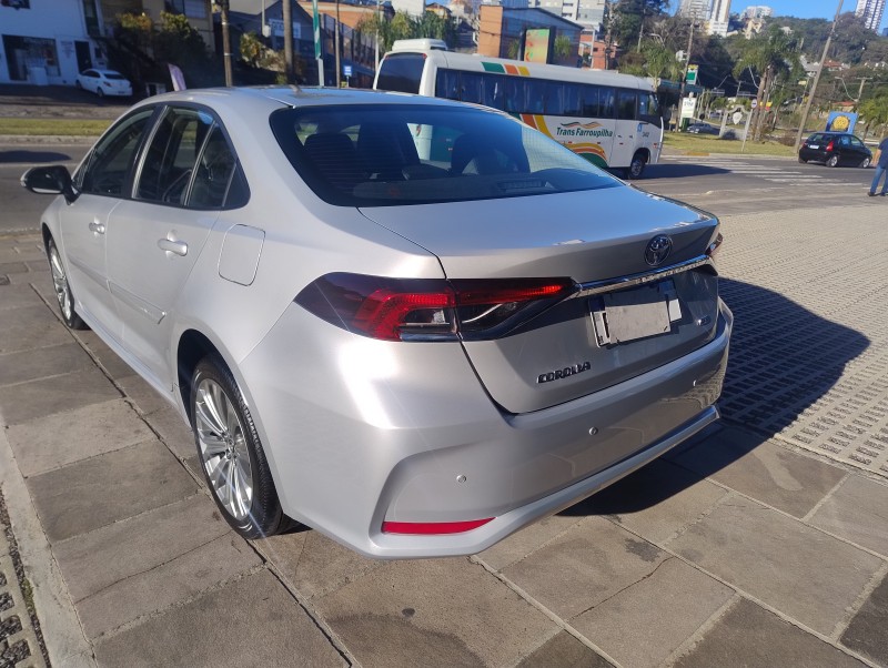 COROLLA 2.0 XEI 16V FLEX 4P AUTOMÁTICO - 2020 - CAXIAS DO SUL