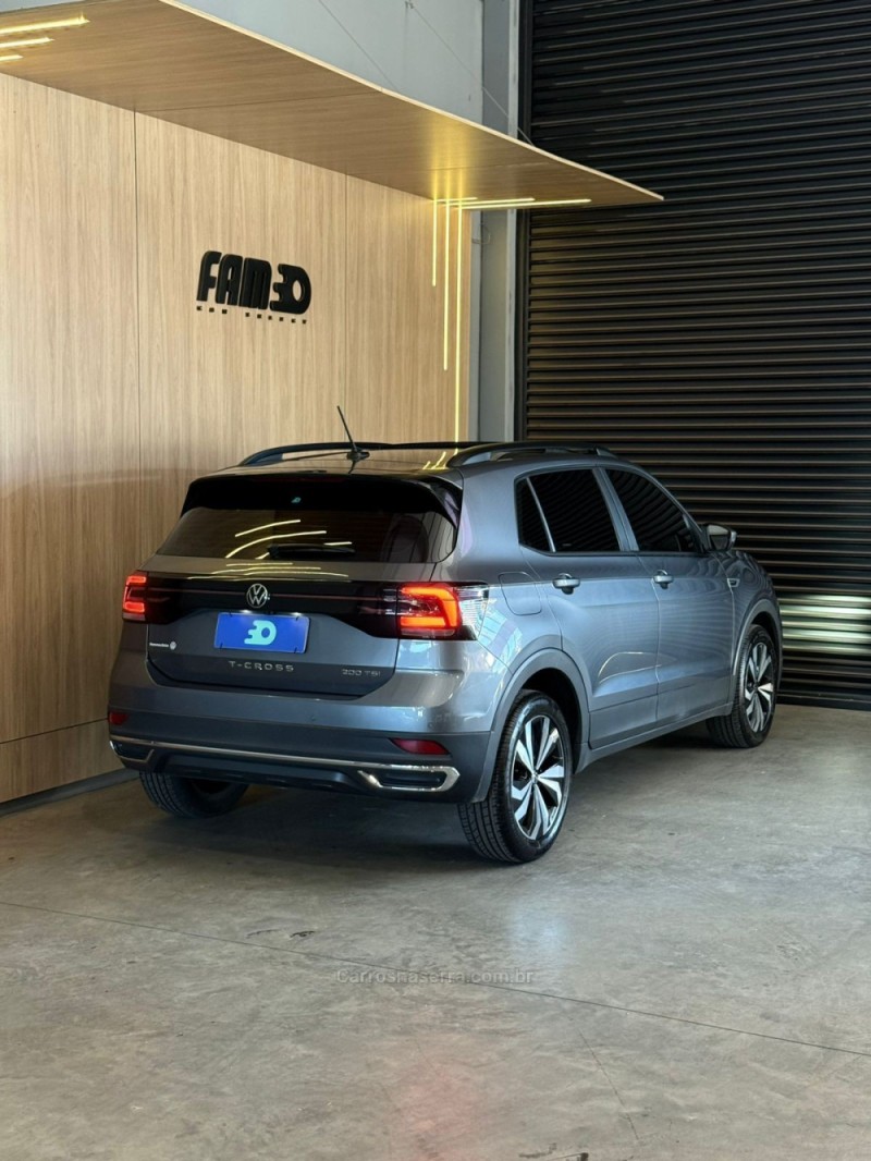 T-CROSS 1.0 COMFORTLINE TSI FLEX 4P AUTOMÁTICO - 2022 - LAJEADO