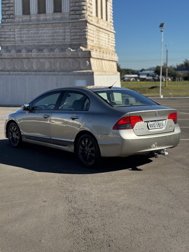 CIVIC 1.8 LXL 16V FLEX 4P MANUAL - 2011 - SANTA CRUZ DO SUL