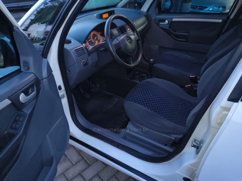 MERIVA 1.4 MPFI MAXX 8V ECONO.FLEX 4P MANUAL - 2011 - NOVO HAMBURGO