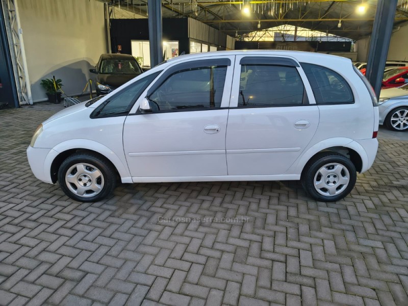 MERIVA 1.4 MPFI MAXX 8V ECONO.FLEX 4P MANUAL - 2011 - NOVO HAMBURGO