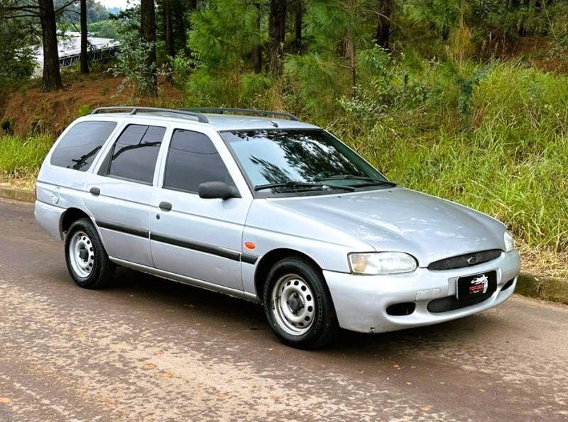 escort 1.8 sw glx 16v gasolina 4p manual 2002 sao sebastiao do cai