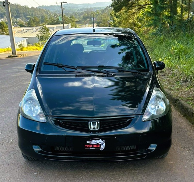 FIT 1.4 LXL 8V GASOLINA 4P AUTOMÁTICO - 2005 - SãO SEBASTIãO DO CAí