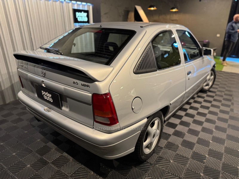KADETT 2.0 MPFI GLS 8V GASOLINA 2P MANUAL - 1998 - FARROUPILHA