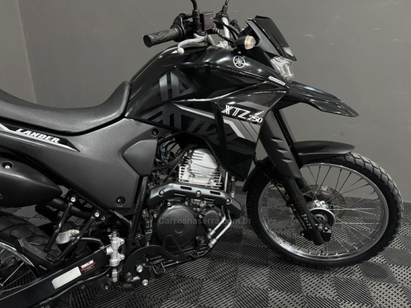XTZ 250 LANDER - 2021 - NOVO HAMBURGO