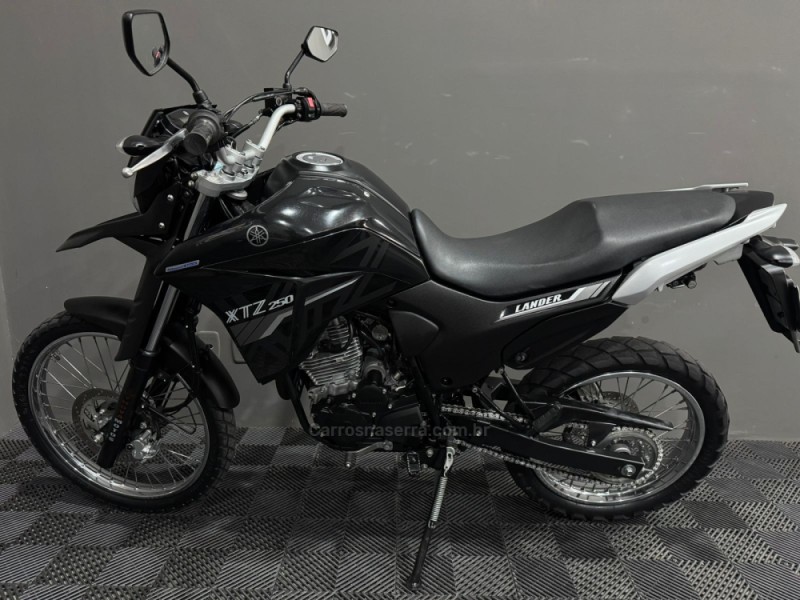 XTZ 250 LANDER - 2021 - NOVO HAMBURGO
