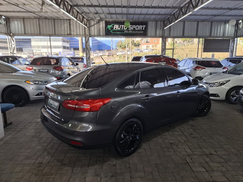 FOCUS 2.0 SE SEDAN 16V FLEX 4P AUTOMÁTICO - 2018 - CAXIAS DO SUL