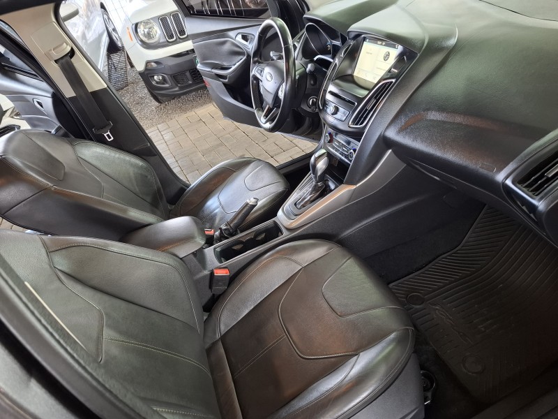 FOCUS 2.0 SE SEDAN 16V FLEX 4P AUTOMÁTICO - 2018 - CAXIAS DO SUL