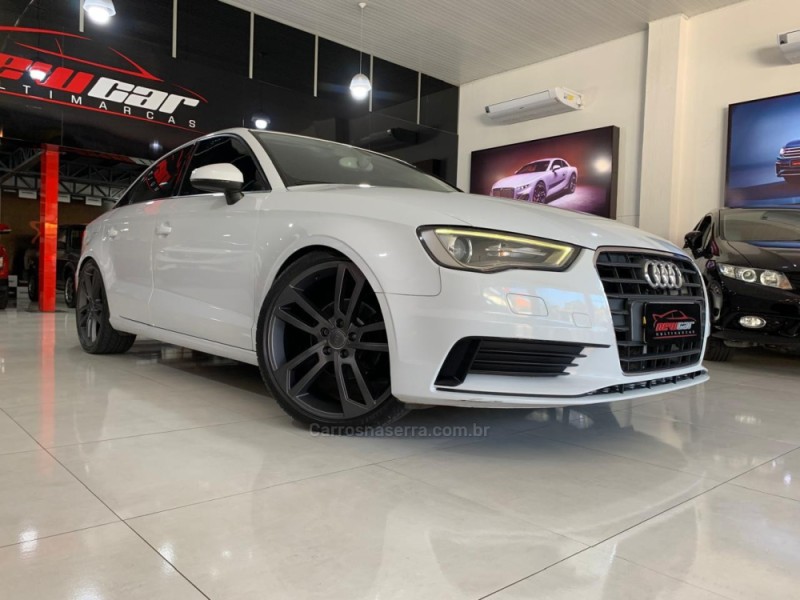A3 1.4 TFSI SEDAN 16V GASOLINA 4P S-TRONIC - 2015 - NOVO HAMBURGO
