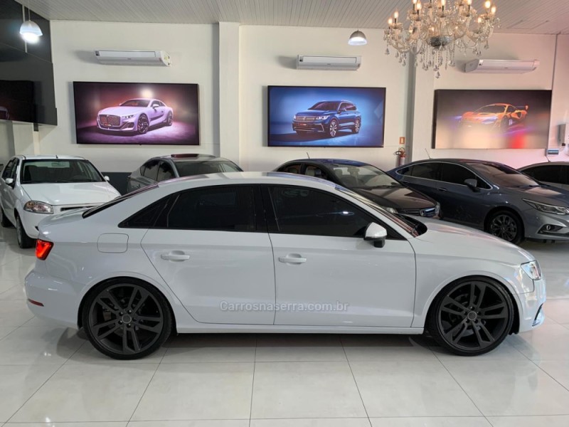 A3 1.4 TFSI SEDAN 16V GASOLINA 4P S-TRONIC - 2015 - NOVO HAMBURGO