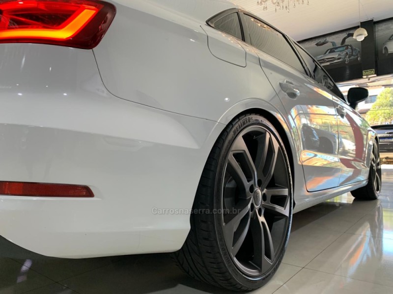 A3 1.4 TFSI SEDAN 16V GASOLINA 4P S-TRONIC - 2015 - NOVO HAMBURGO
