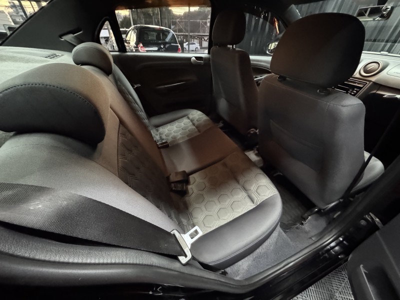 VOYAGE 1.6 MI SELEÇÃO 8V FLEX 4P MANUAL - 2014 - CAXIAS DO SUL