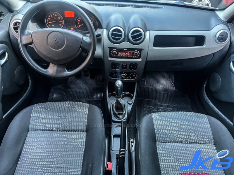 SANDERO 1.6 EXPRESSION 16V FLEX 4P MANUAL - 2011 - NOVO HAMBURGO