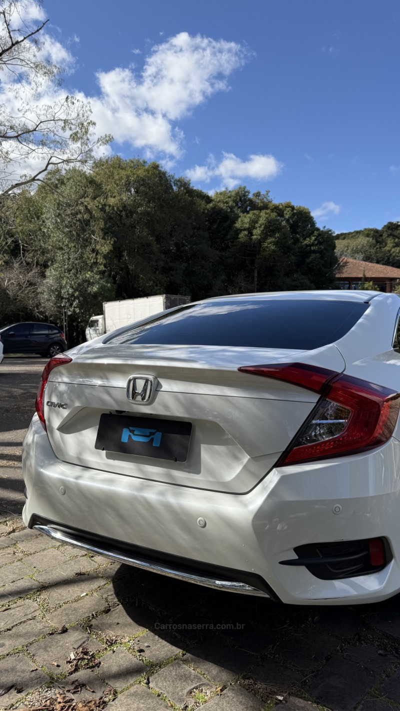 CIVIC 2.0 EXL 16V FLEX 4P AUTOMÁTICO - 2021 - FARROUPILHA